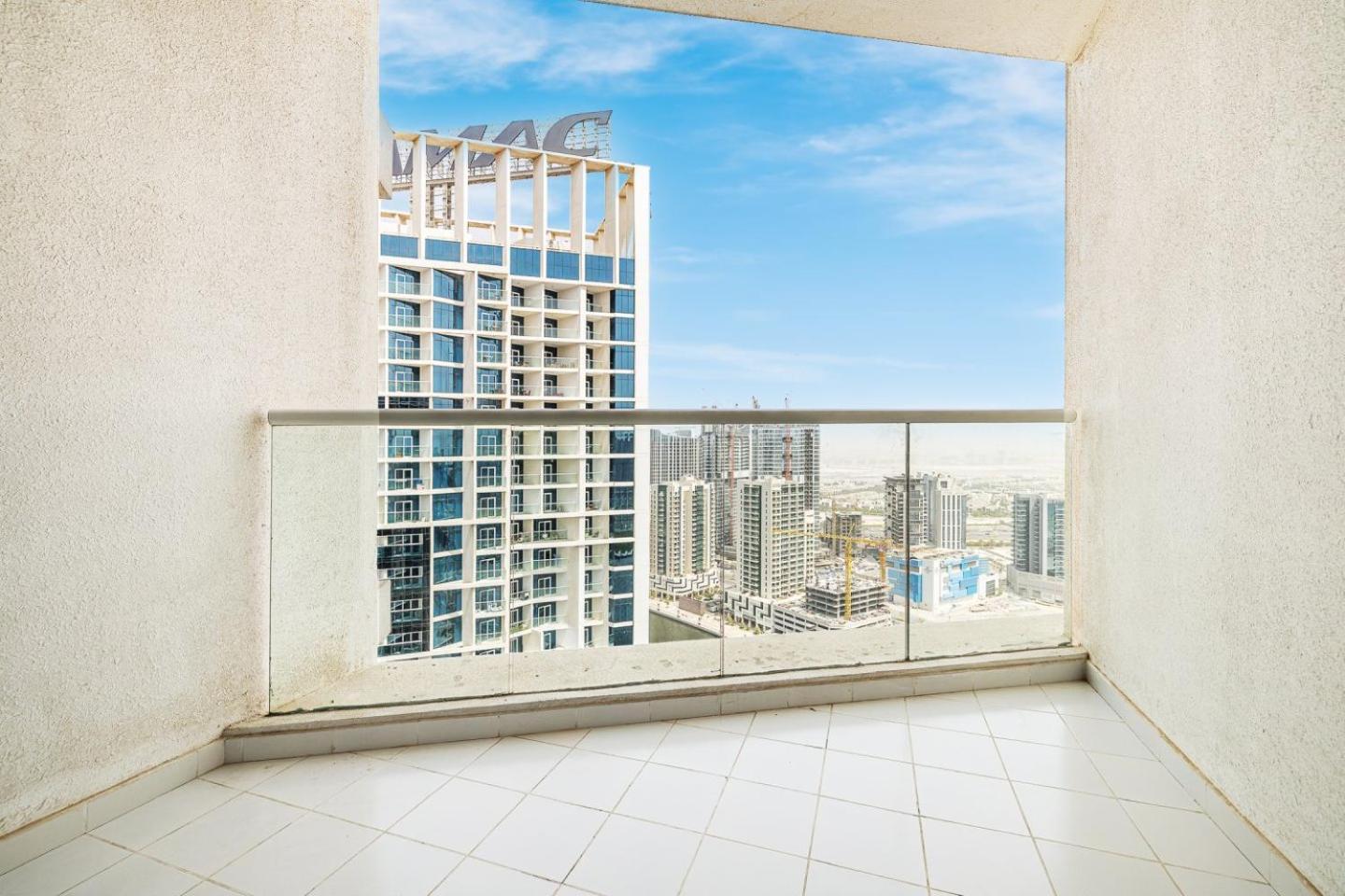 Apartment Damac Maison Prive
